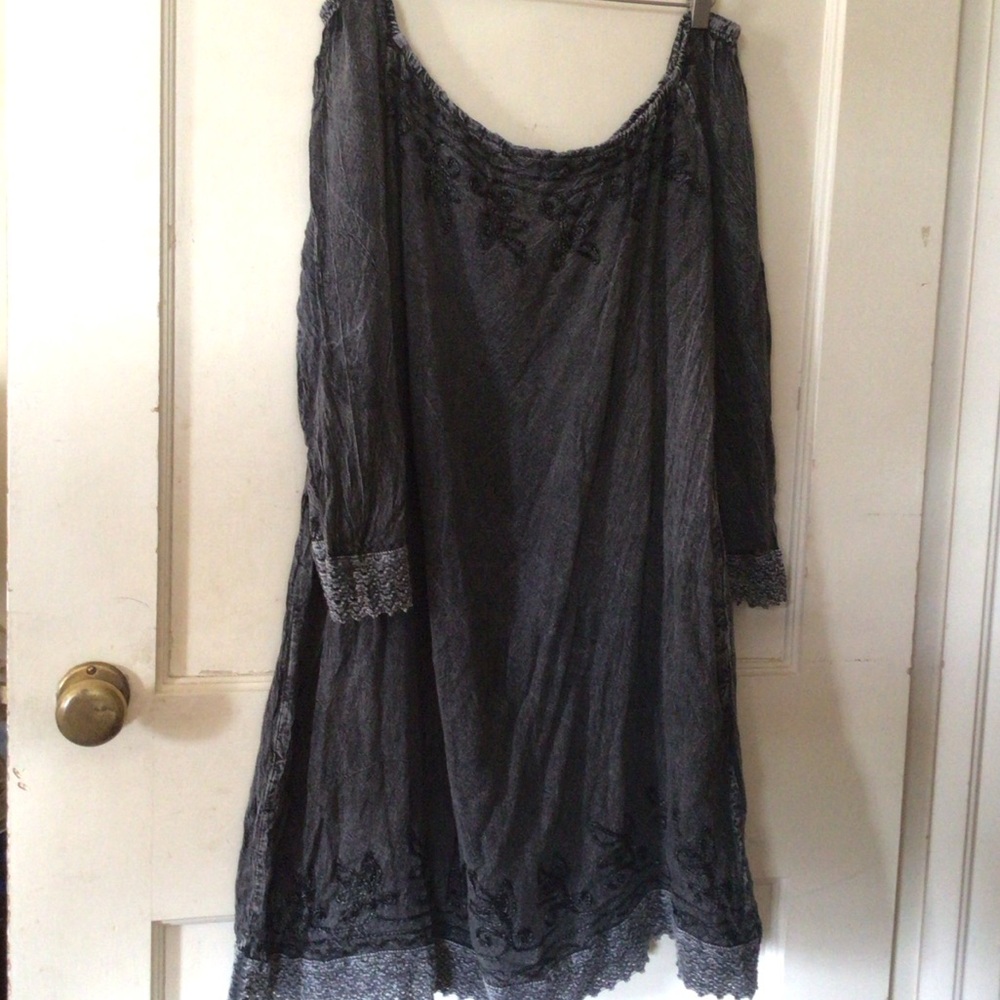 Boho Gray Lace-Trimmed Women's Beach Cover Up